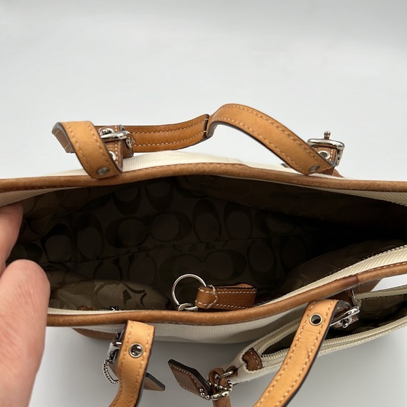 Coach Canvas Leather Cream Purse & Wristlet Lot - Picture 2 of 4